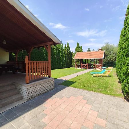 Apollo Vendeghaz Hotel Bogács Exterior foto